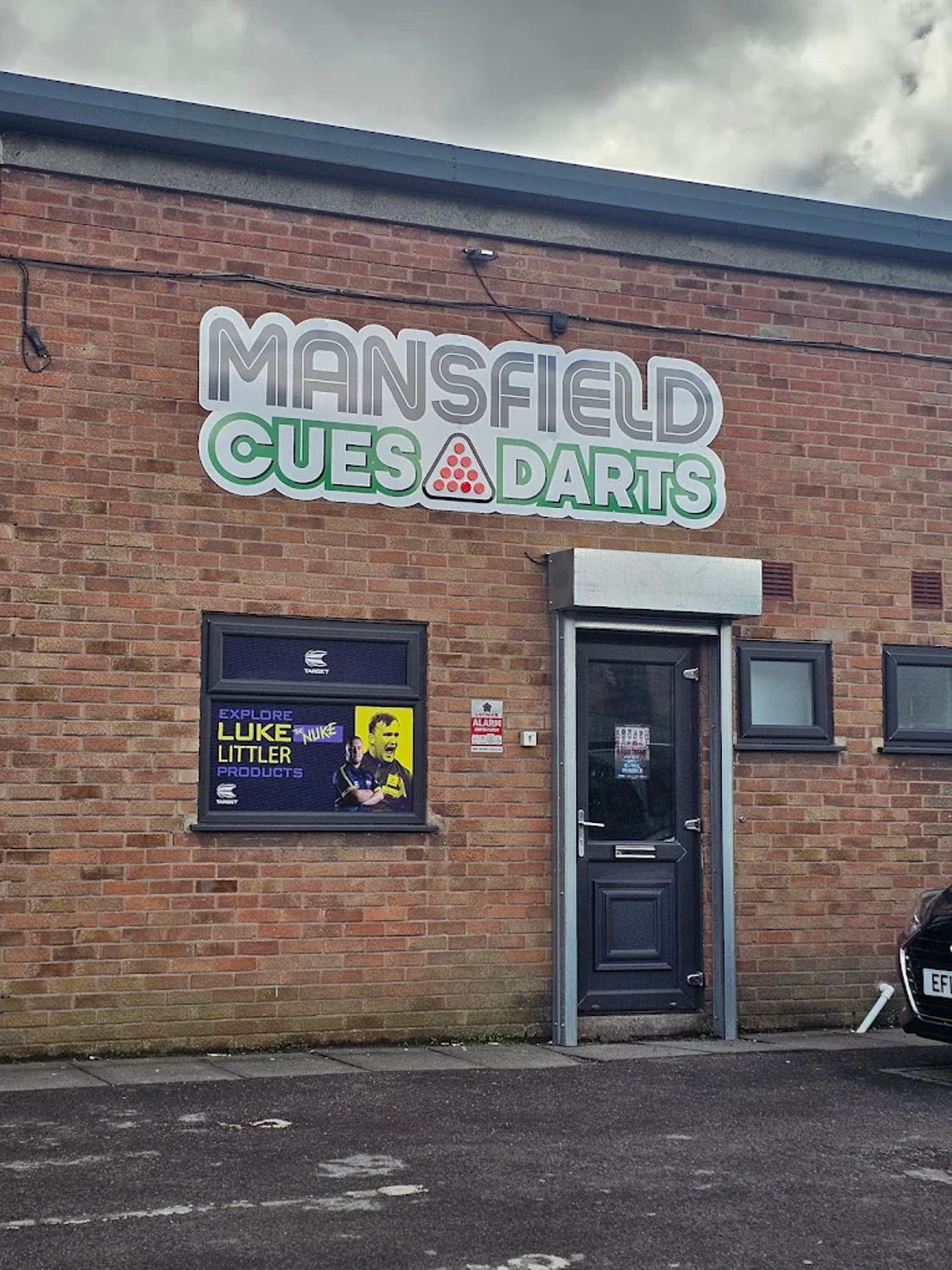Picture for manufacturer Mansfield Cues & Darts